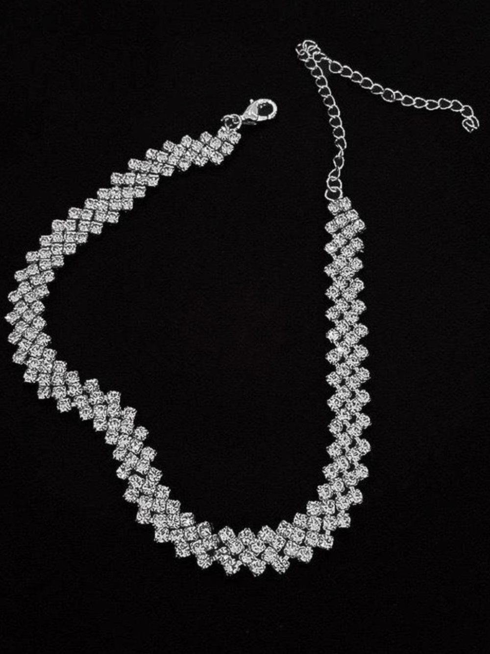 Women's adjustable necklace